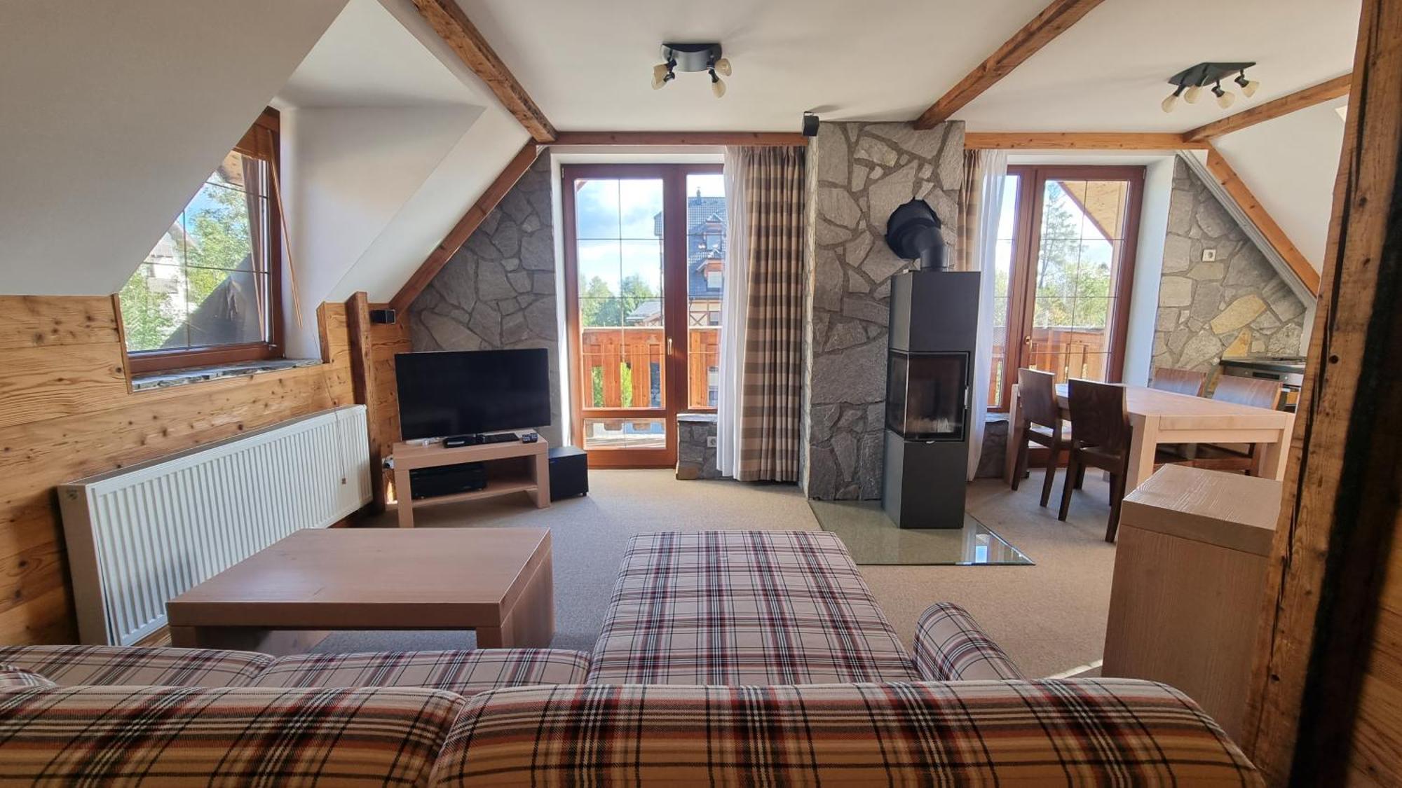 Kukucka Lomnica - Tatranska Lomnica Hotel Kültér fotó